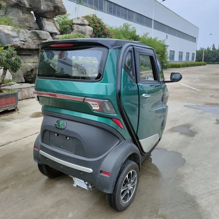 3 Wheel Electro-Tricycle Fast Charging Type Electric Mini Car For Passenger